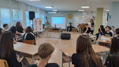 Бинарен урок "Скелетните мускули и танците" 1